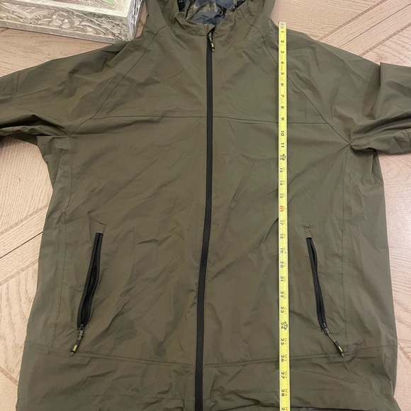 Hawke & Co. Men's Seam Sealed Hooded Water Resistant Rain Jacket Olive green XL - Picture 8 of 9